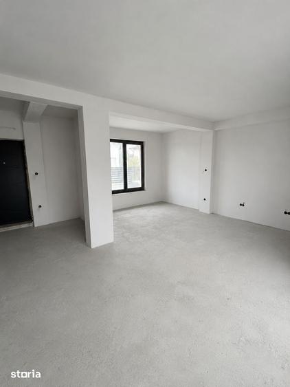 Casă cu 4 camere cu Teren 225 Mp în Berceni