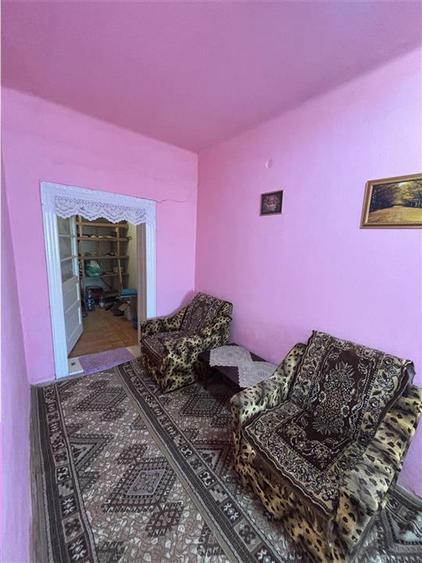 Casă individuală cu 4 camere cu Teren 5526 Mp în Cheșa