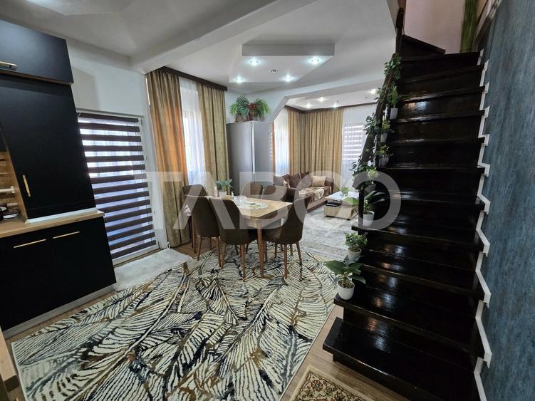 Apartament cu 3 camere decomandat, mobilat în Mihai Viteazul