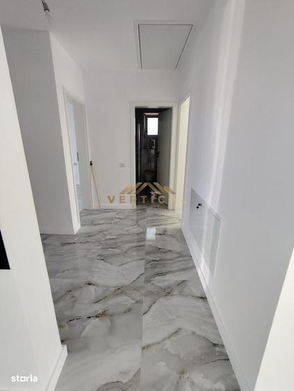 Casă cu 3 camere în Dobreni