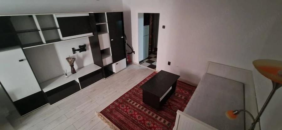 Garsonieră decomandată în Craiovei
