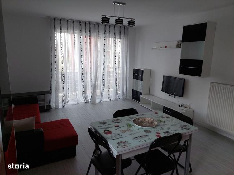 Apartament cu 3 camere decomandat în Avantgarden