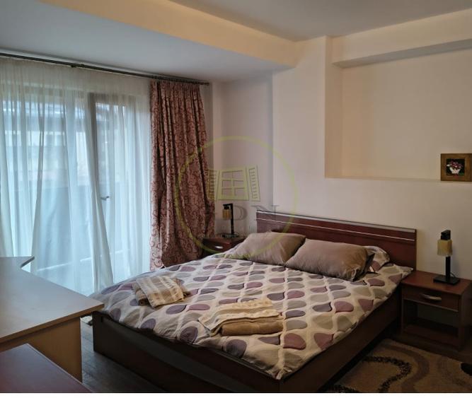 Apartament cu 3 camere decomandat, mobilat în Clăbucet