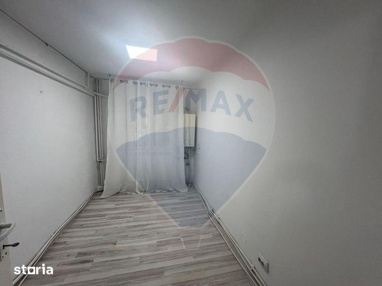 Spa?iu comercial de 60mp b dul Independentei - 8