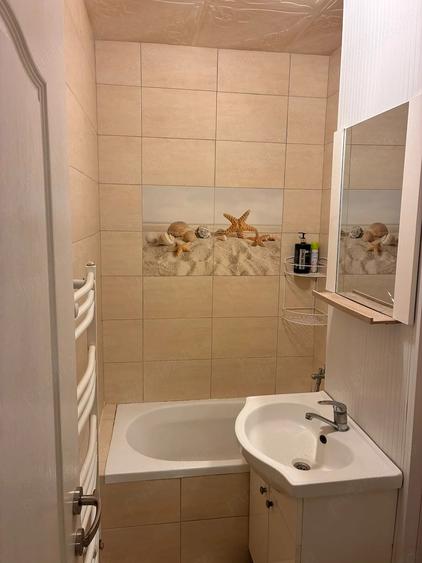 Apartament cu 2 camere decomandat în Corocăiești