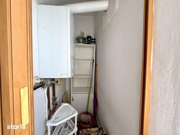 Apartament cu 3 camere decomandat în Plopilor