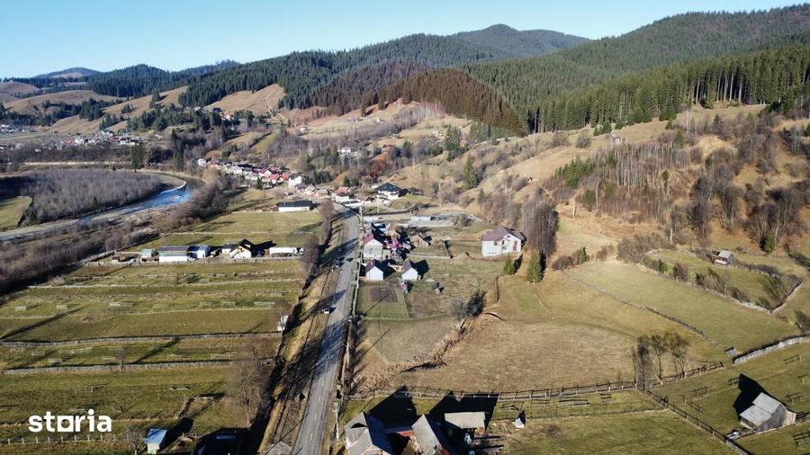 Teren de 5282 mp, în Vatra Moldoviței