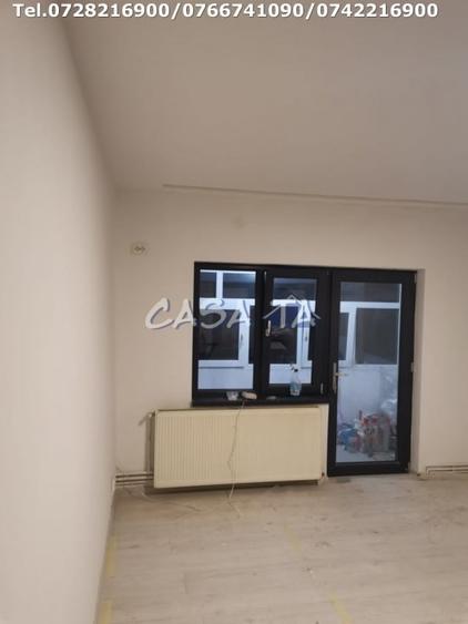 Apartament cu 3 camere decomandat, mobilat în Central