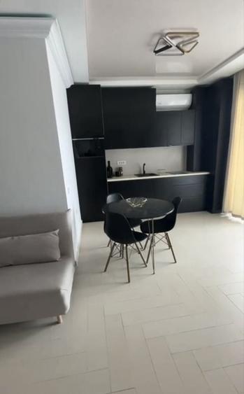 Apartament cu 2 camere nedecomandat în Central