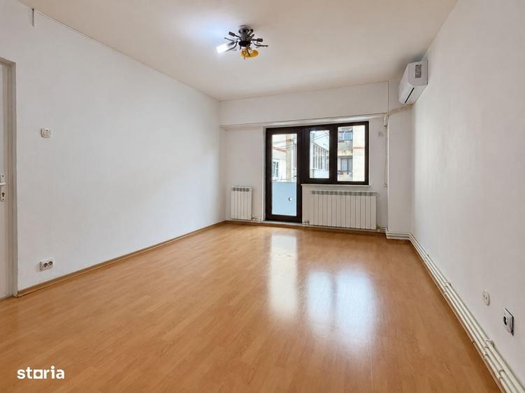 Apartament cu 4 camere în Trocadero