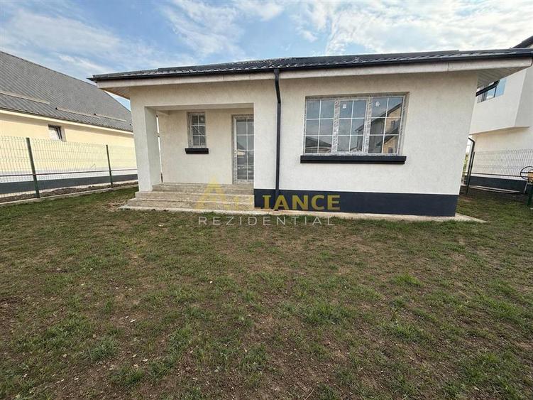 Casă individuală cu 3 camere cu Teren 350 Mp în Berceni