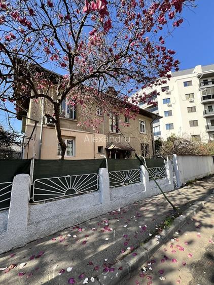 Apartament modern cu 2 camere, Curte de 118 MP ZONA DECEBAL, PIATA MUNCII