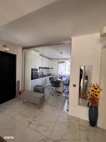 Apartament cu 3 camere în Central