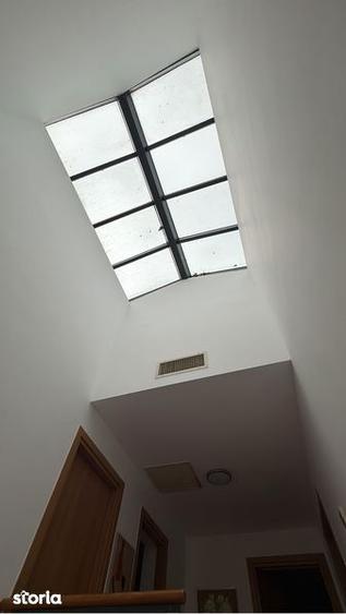 Casă cu 4 camere cu Teren 244 Mp în Central