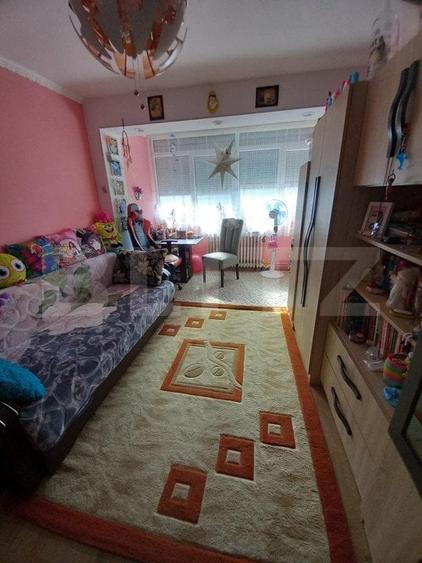 Apartament cu 2 camere semidecomandat, mobilat în Careiului