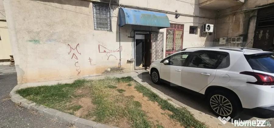 Spațiu comercial, de 120 mp, în Micro 12
