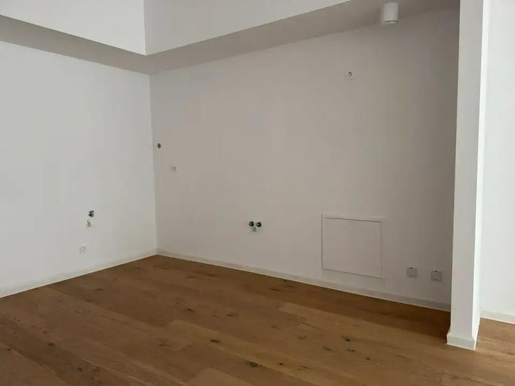 Apartament cu 2 camere decomandat în Aviației