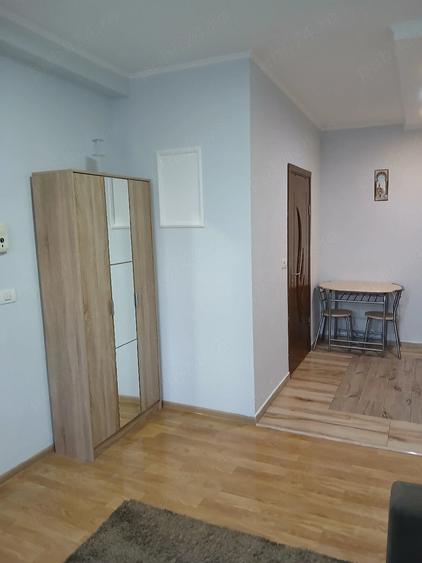 Garsonieră decomandată în Funcționarilor