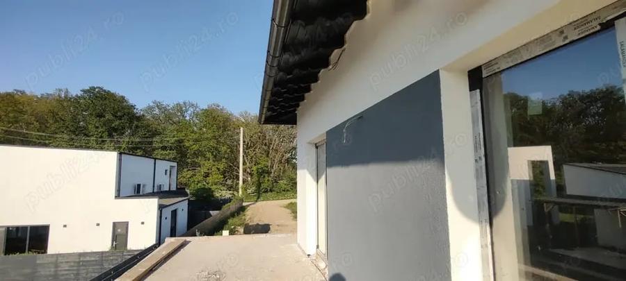 Casă cu 4 camere cu Teren 596 Mp în Balotești