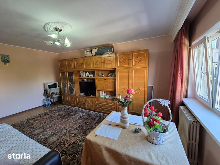 DORALY MALL 2 CAMERE DECOMANDAT 55 MP. ETAJ 2 , GAZE LA USA, LIBER - 9
