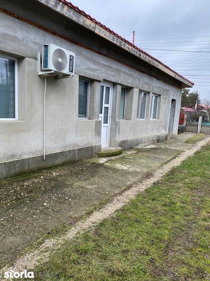 Casă cu 3 camere cu Teren 1200 Mp în Crevedia