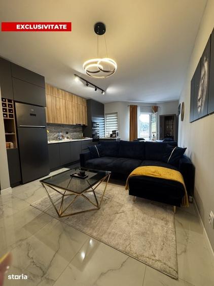 Apartament cu 3 camere semidecomandat în Florești
