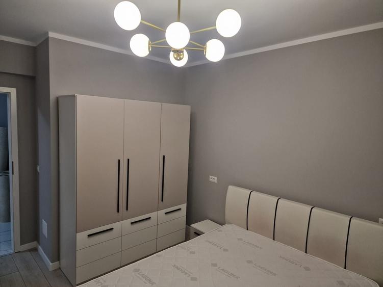 Apartament cu 2 camere decomandat în Dobroești