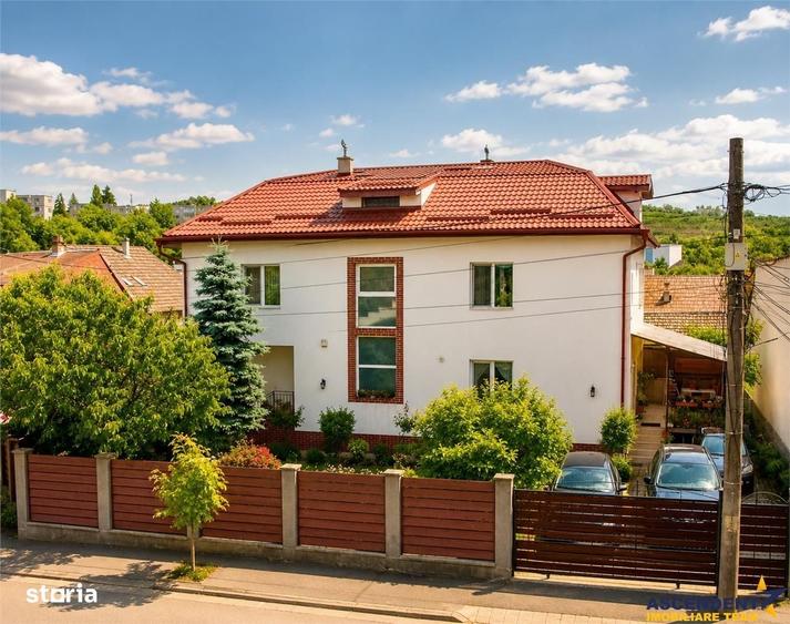 Casă cu 4 camere în Mureșeni