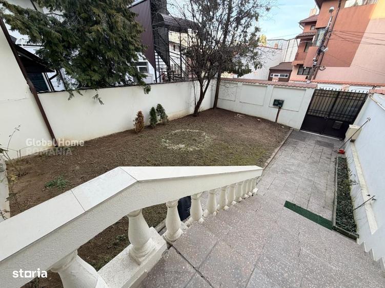 Casă cu 4 camere în Libertății