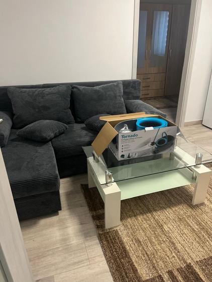 Apartament cu 2 camere nedecomandat în Central