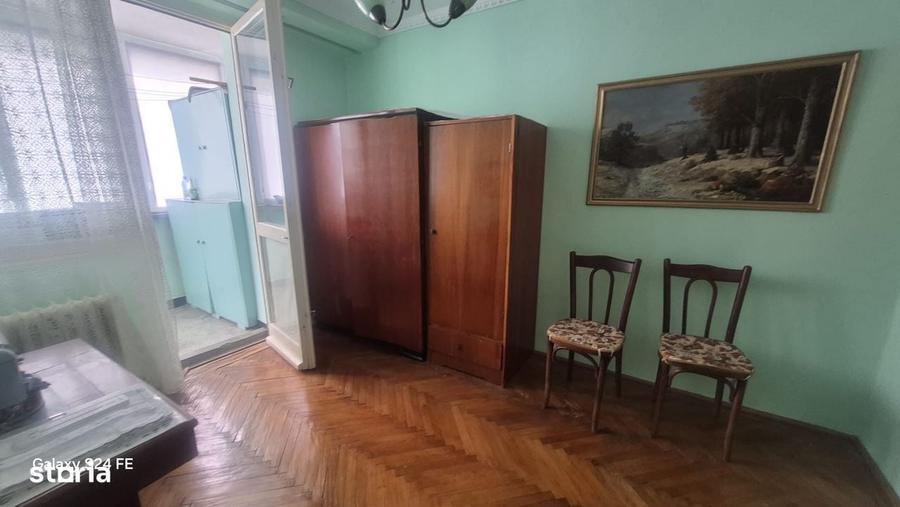 Apartament cu 3 camere în Ștefan cel Mare