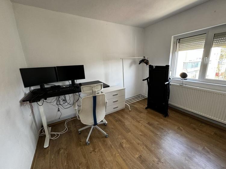 Inchiriez Apartemanet 3 Camere Aradului - Proprietar - 7