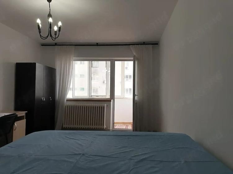 Garsonieră decomandată în Alexandru cel Bun