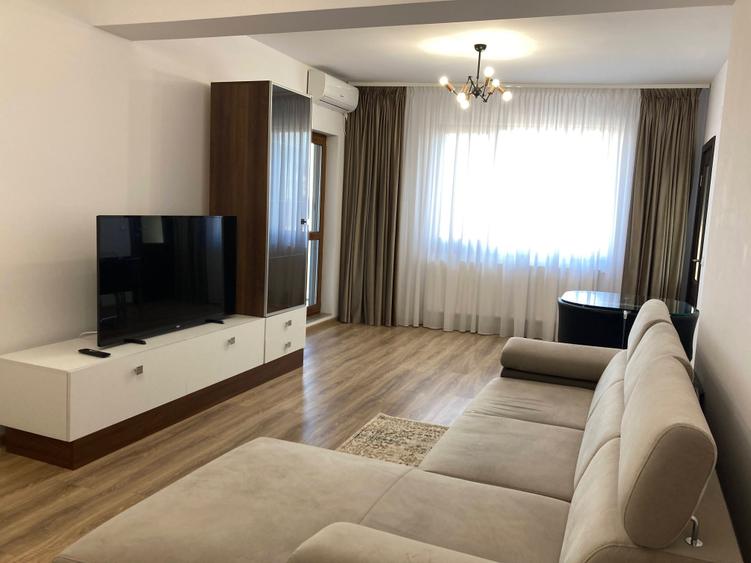 Apartament cu 2 camere decomandat în Exterior Vest