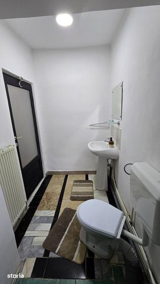 Casă cu 2 camere cu Canalizare în Chitila