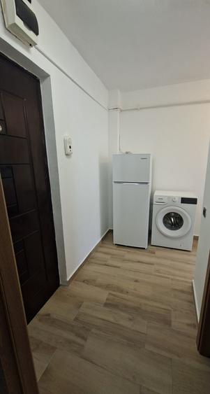 Garsonieră decomandată în Exterior Vest