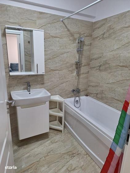 Apartament cu 2 camere, mobilat în Central