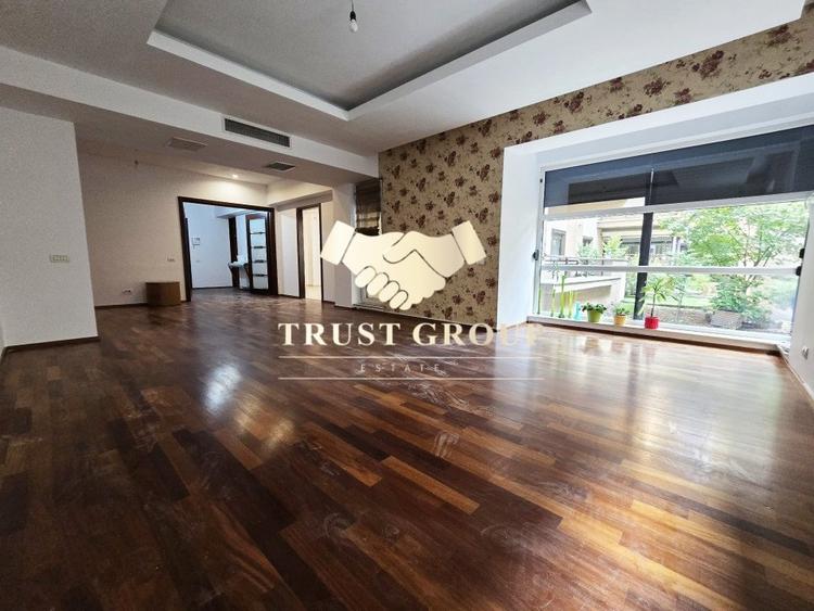 Apartament cu 3 camere decomandat în Șoseaua Nordului