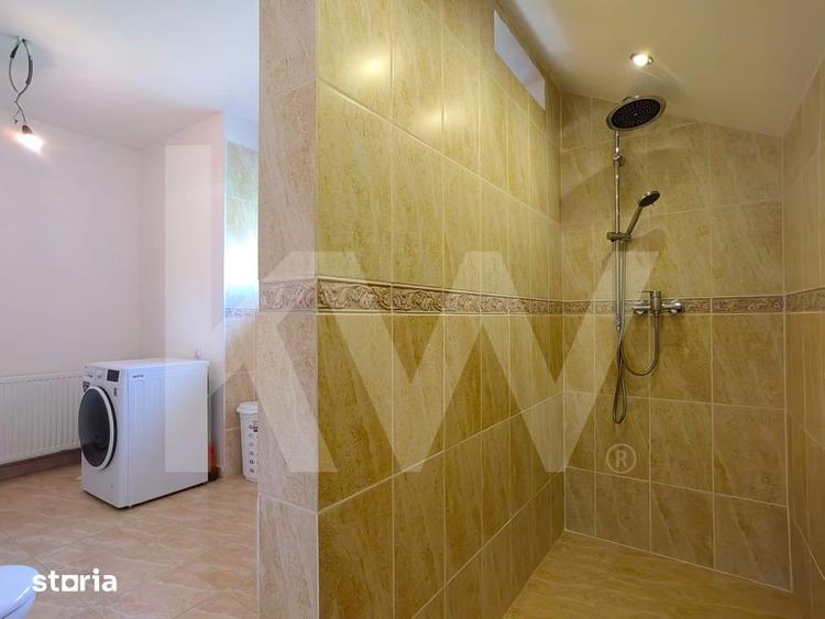 Casă cu 5 camere cu Teren 372 Mp în Est