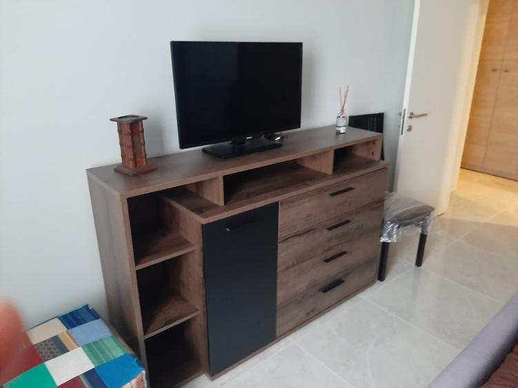Apartament cu 2 camere decomandat, mobilat în Carrefour