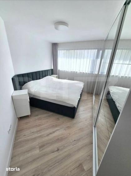 Apartament cu 3 camere, mobilat în Universității