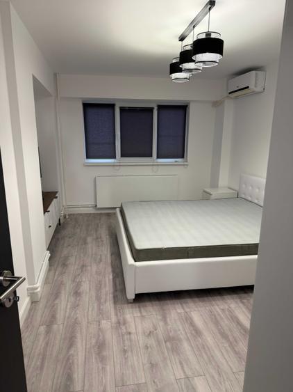 Apartament cu 2 camere decomandat în Calea Călărașilor
