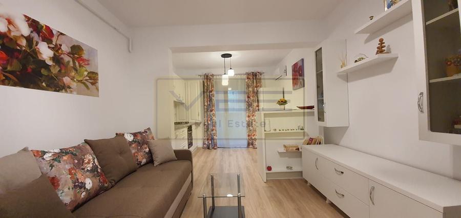 Apartament cu 2 camere semidecomandat, mobilat în Tătărași