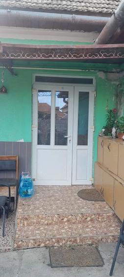 Casă cu 2 camere cu Teren 142 Mp în Câmpia Turzii