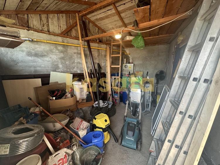 🏡 Casă de vânzare în Domnești | Curte 600 mp | Locație excelentă - 30