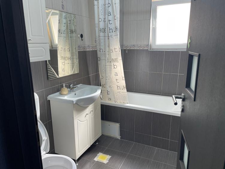 Apartament cu 2 camere decomandat în Prelungirea Ghencea