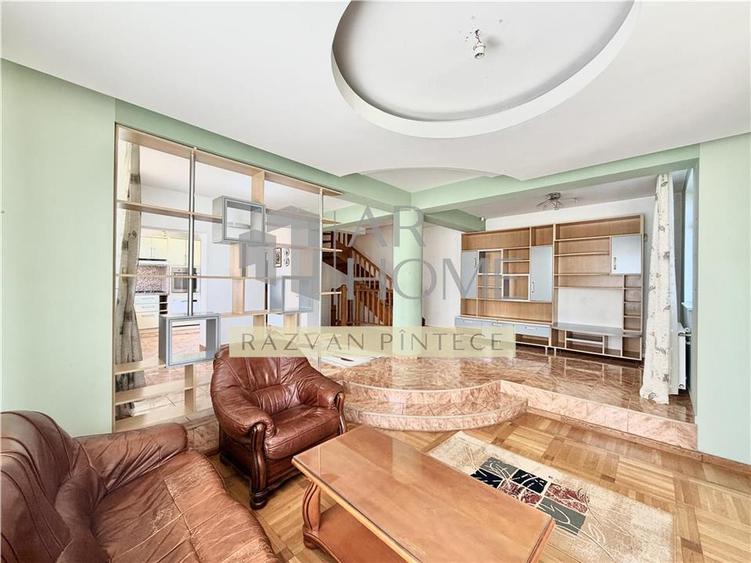 Duplex cu 4 camere cu Teren 614 Mp în Bucov