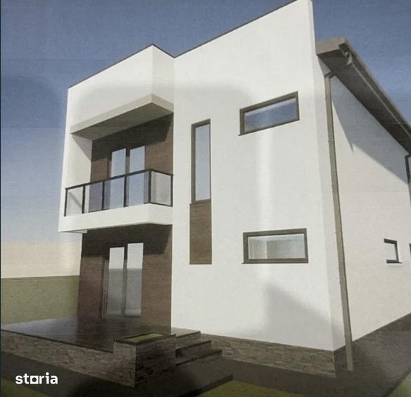 Casă cu 4 camere cu Teren 500 Mp în Central