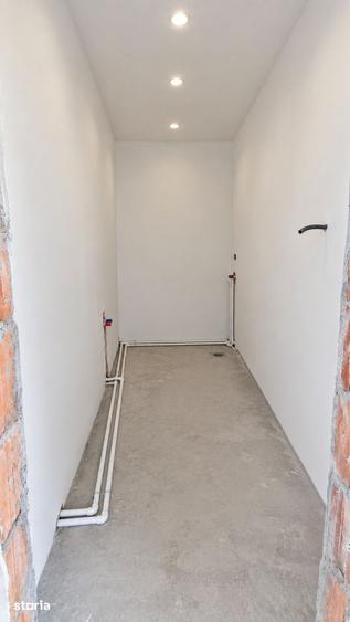 Casă cu 4 camere cu Teren 300 Mp în Central