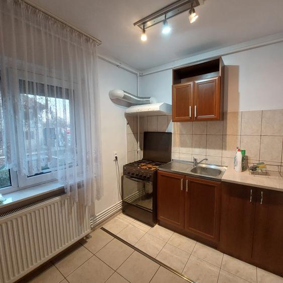 Apartament cu 2 camere decomandat în Dorobanți